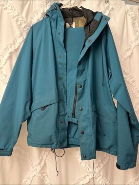 Alpine Design Teal Jacket with Logo Label